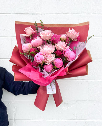 Pretty in Pink: Peonies & Garden Roses